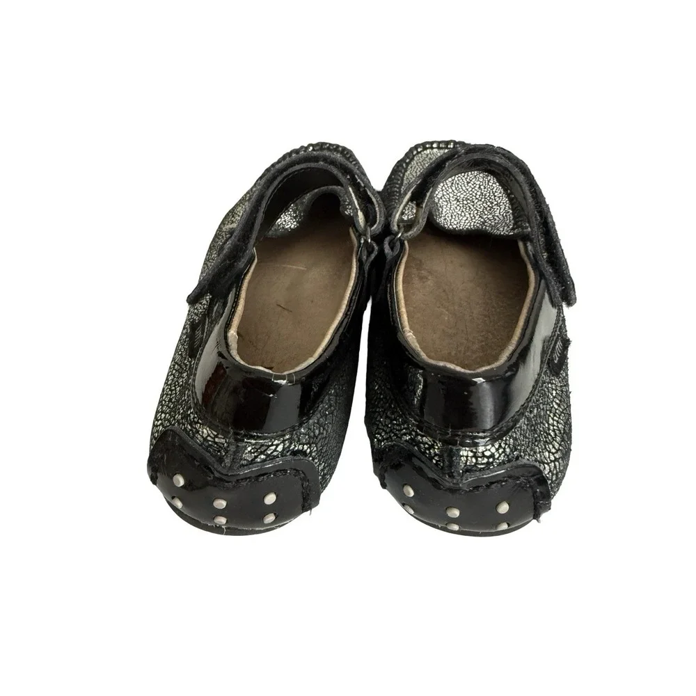 Umi Girls Black silver metallic  Patent Leather Mary Janes size US 31 13